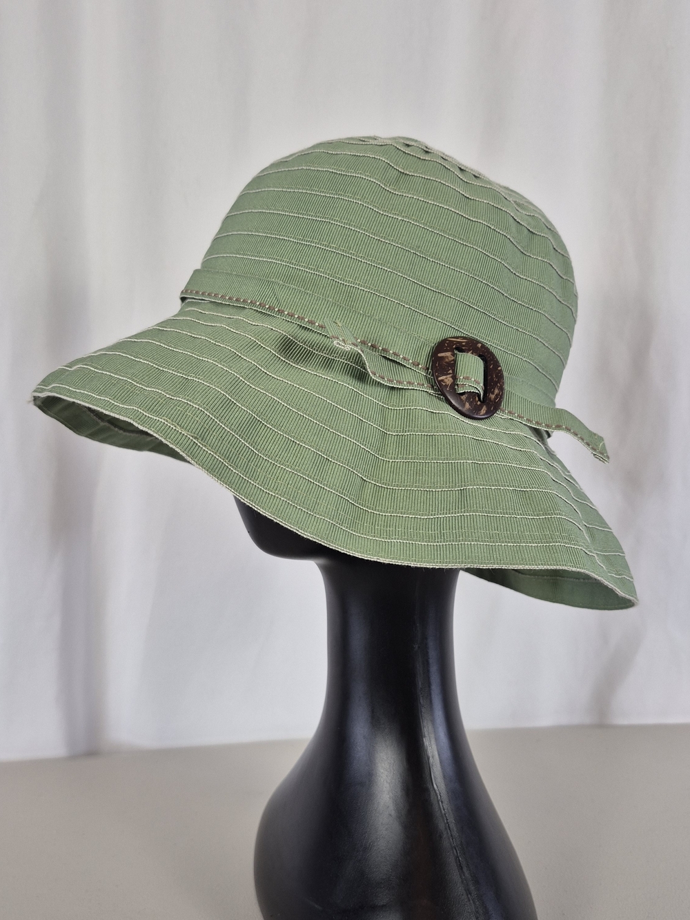 Sunday Afternoons Emma Wide Brim Crushable Packable Sun Hat in Sage Green - OS
